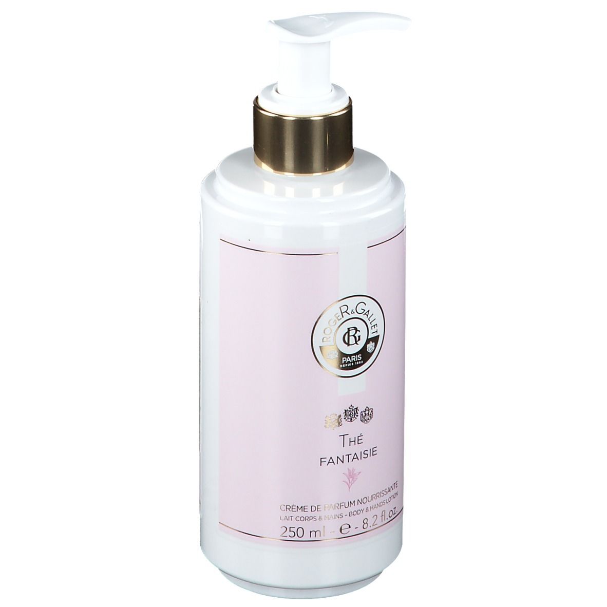 Flacon blanc avec étiquette rose, pompe dorée. Texte: Roger & Gallet, Thé Fantaisie, Crème Parfumée, 250 ml.
