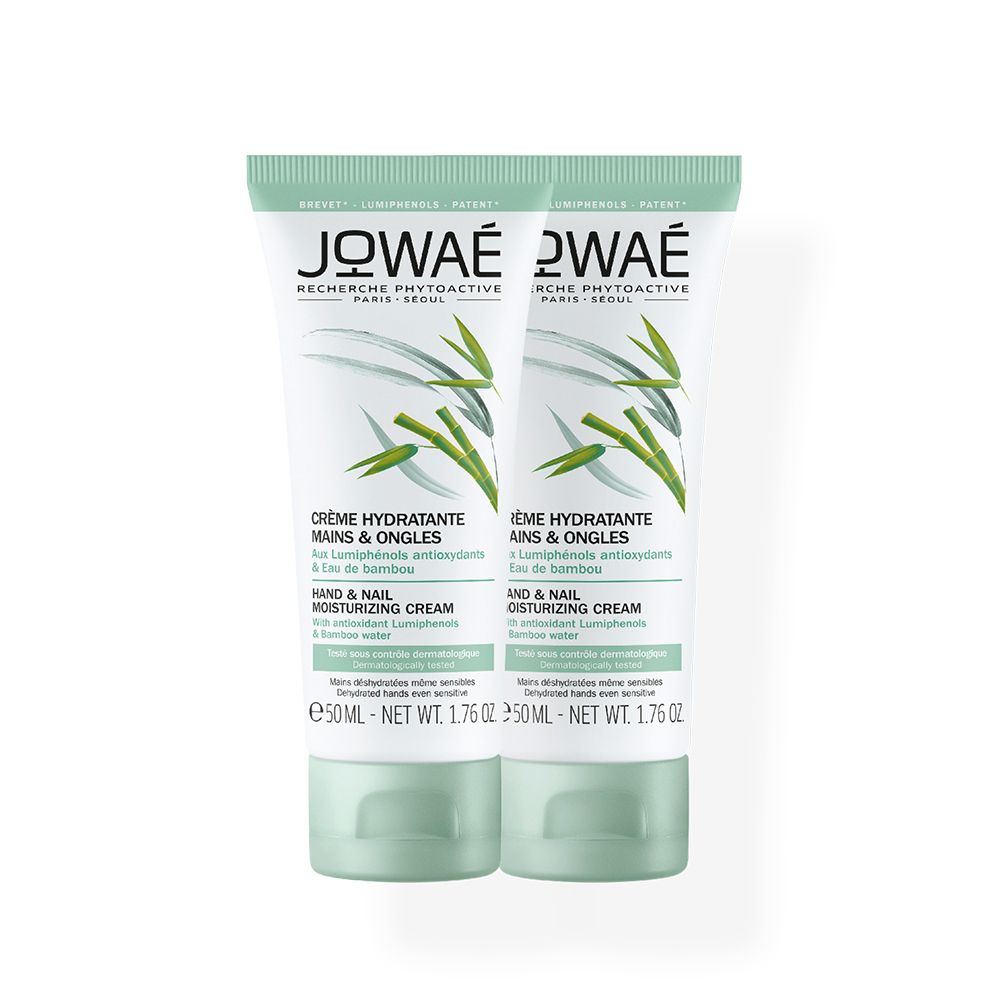 Deux tubes de crème hydratante mains et ongles. Blanc avec texte vert et illustration de bambou. Marque: JOWAE.