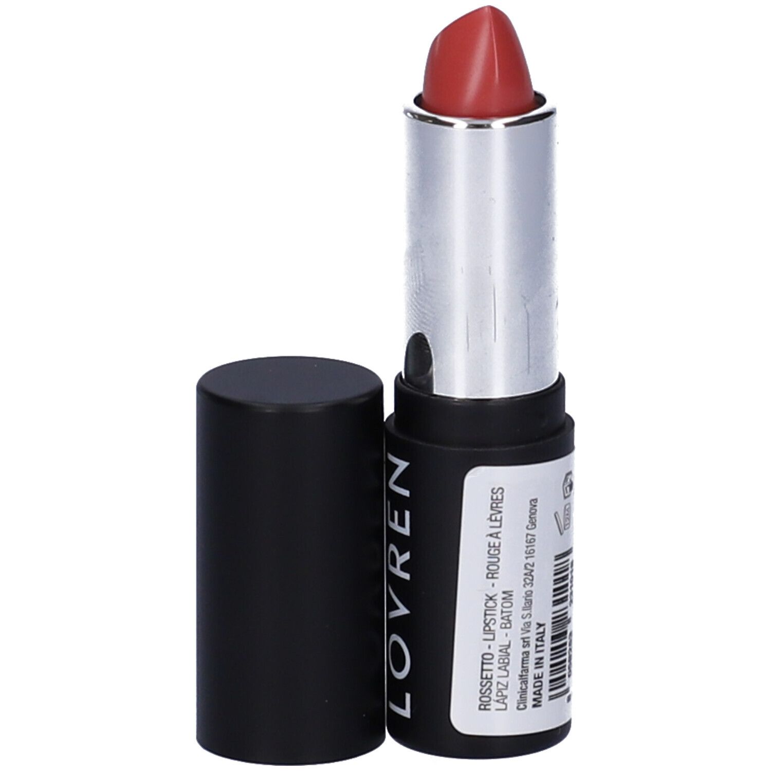 Geöffneter Lippenstift mit schwarzem Gehäuse und silberner Hülse. Produktname und Text auf dem Gehäuse.