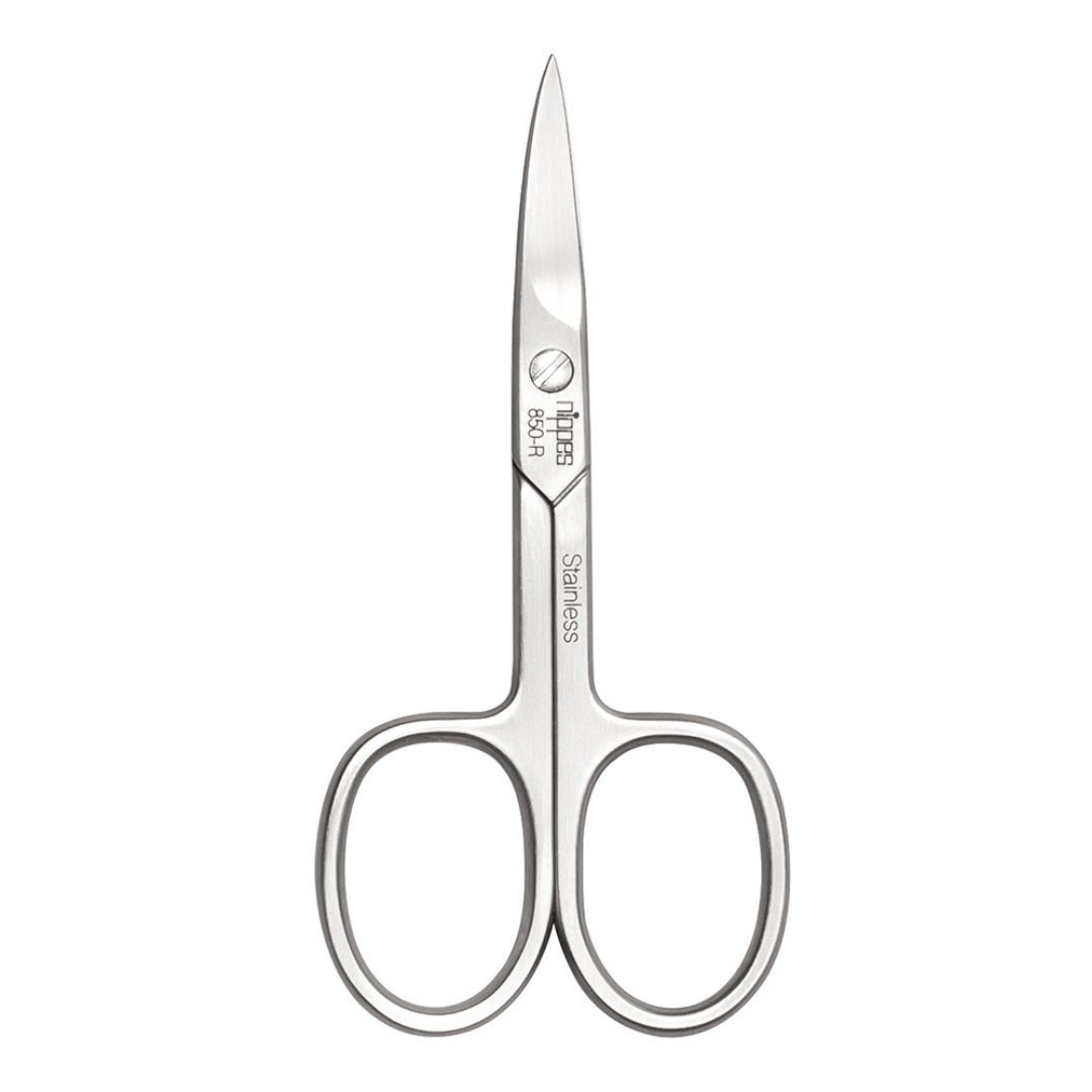 Nagelschere aus Edelstahl. Mit abgerundeten Griffen und spitzer Spitze. Aufschrift: nippes, 650-R, Stainless.