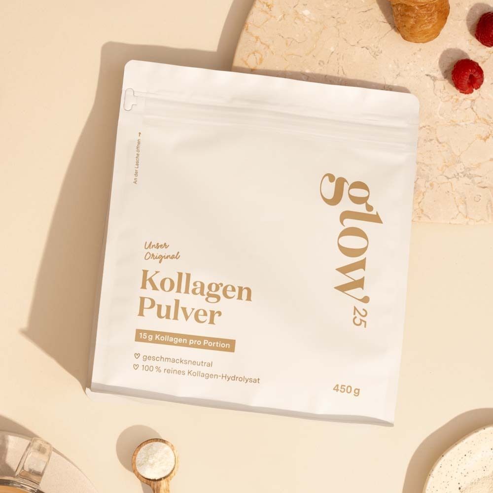 Beutel Glow25 Kollagen Pulver, weiß mit goldfarbenem Schriftzug. 450 g. Aufschrift: 15g Kollagen pro Portion.