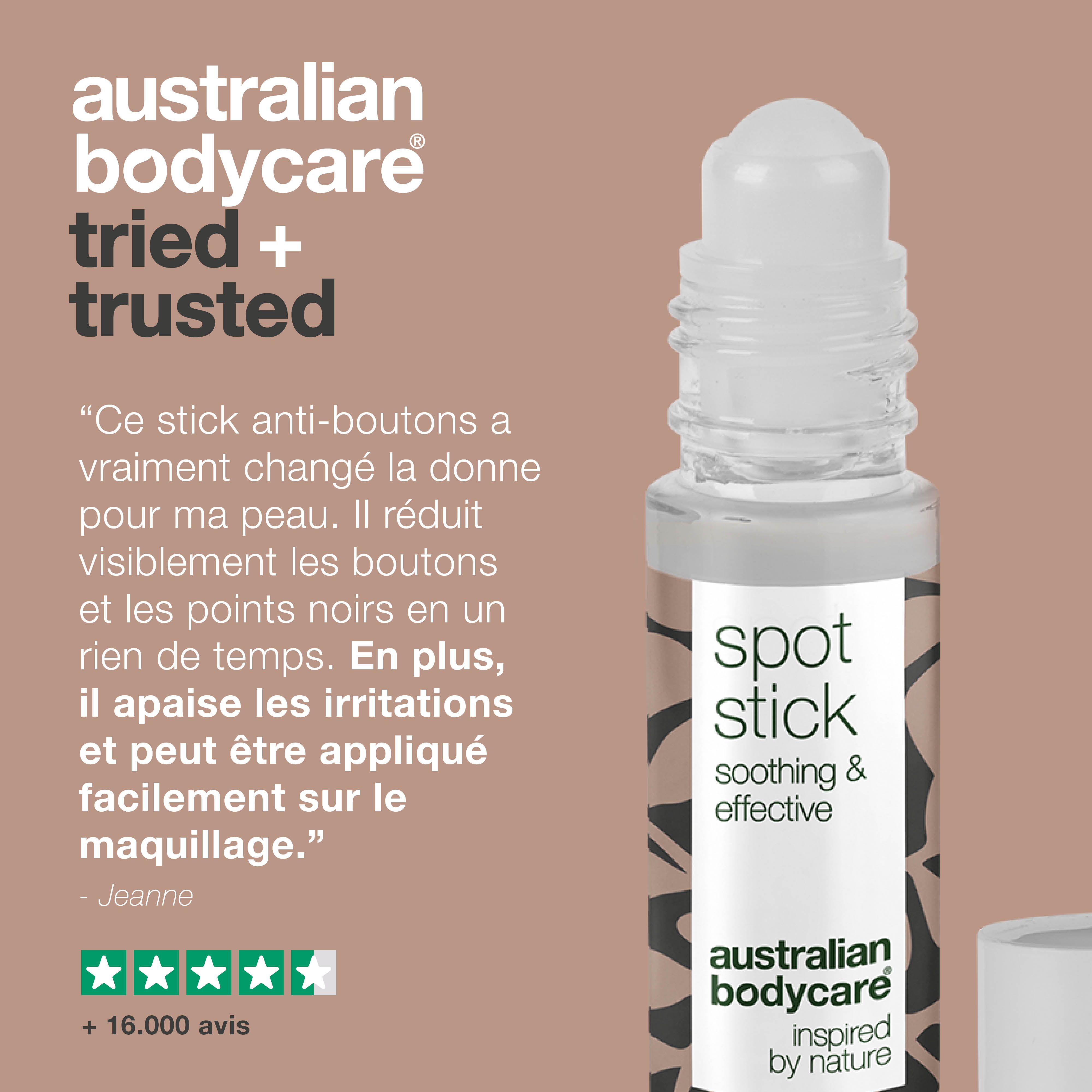 Roll-on avec bouchon blanc. Inscription : Spot Stick, soothing & effective, Australian Bodycare.